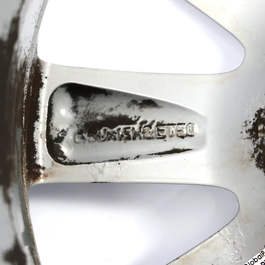 Silberne Leicht metall felge 15" ET:50 6,5J für VW Volkswagen Golf 5 mit Teilenummer 1K0601025CA VW Volkswagen Golf 5 Silberne Leicht metall felge 15" ET:50 6,5J - SKU 1K0601025CA-1 - Teilenummer 1K0601025CA