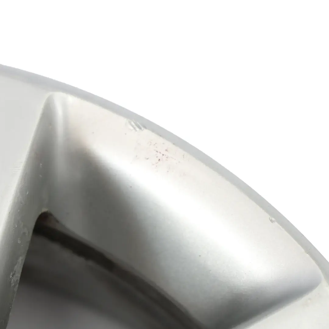 Argent Jante Alliage 16" ET:50 6,5J pour VW Volkswagen Golf 5 V 6 VI à propos du numéro de pièce 1K0601025R VW Volkswagen Golf 5 V 6 VI Argent Jante Alliage 16" ET:50 6,5J - SKU 1K0601025R-1 - Numéro de pièce 1K0601025R