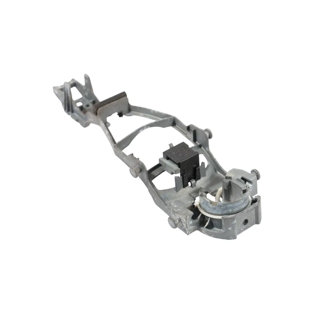 Volkswagen Golf 1K Maniglia Anteriore Base Staffa Copertura Destra - SKU 1K0837886A - Numero di parte 1K0837886A