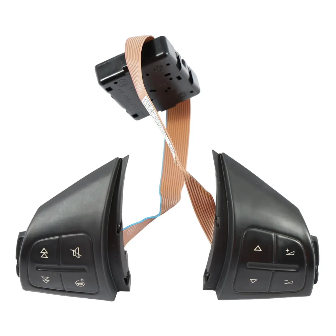 Mk6 Seat Leon Przełączniki Kierownicy Multifunkcja do VW Golf o numerze 1P0959542 VW Golf Mk6 Seat Leon Przełączniki Kierownicy Multifunkcja - SKU 1P0959542 - Numer Części 1P0959542