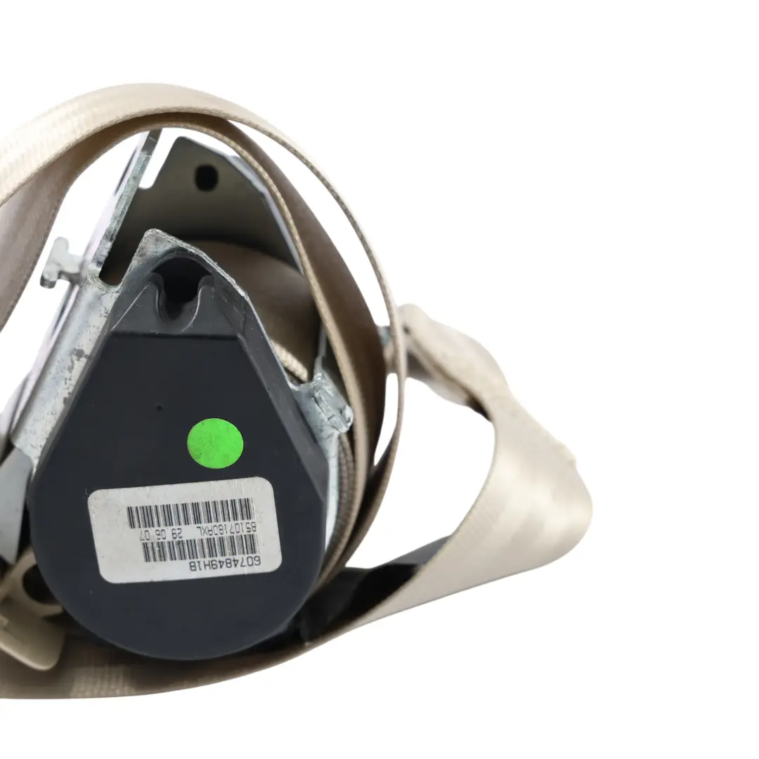 Ceinture Sécurité Arrière Gauche Droite Volkswagen Beige pour New Beetle à propos du numéro de pièce 1Y0857805D New Beetle Ceinture Sécurité Arrière Gauche Droite Volkswagen Beige - SKU 1Y0857805D-2 - Numéro de pièce 1Y0857805D