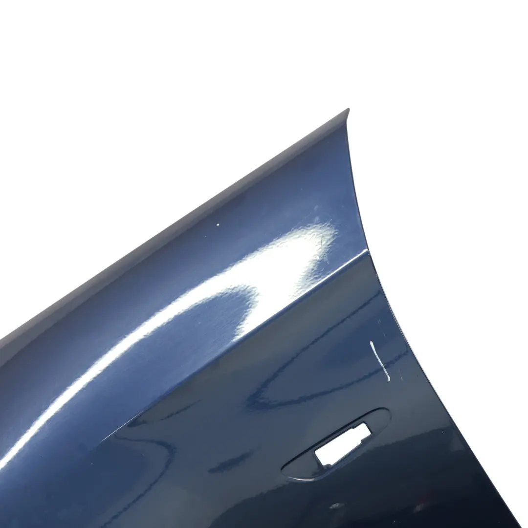 Panneau Latéral D'Aile Avant Gauche Tiefseeblau Metallic Bleu - A76 pour BMW E92 à propos du numéro de pièce 2155919 BMW E92 Panneau Latéral D'Aile Avant Gauche Tiefseeblau Metallic Bleu - A76 - SKU 2155919-DSB - Numéro de pièce 2155919