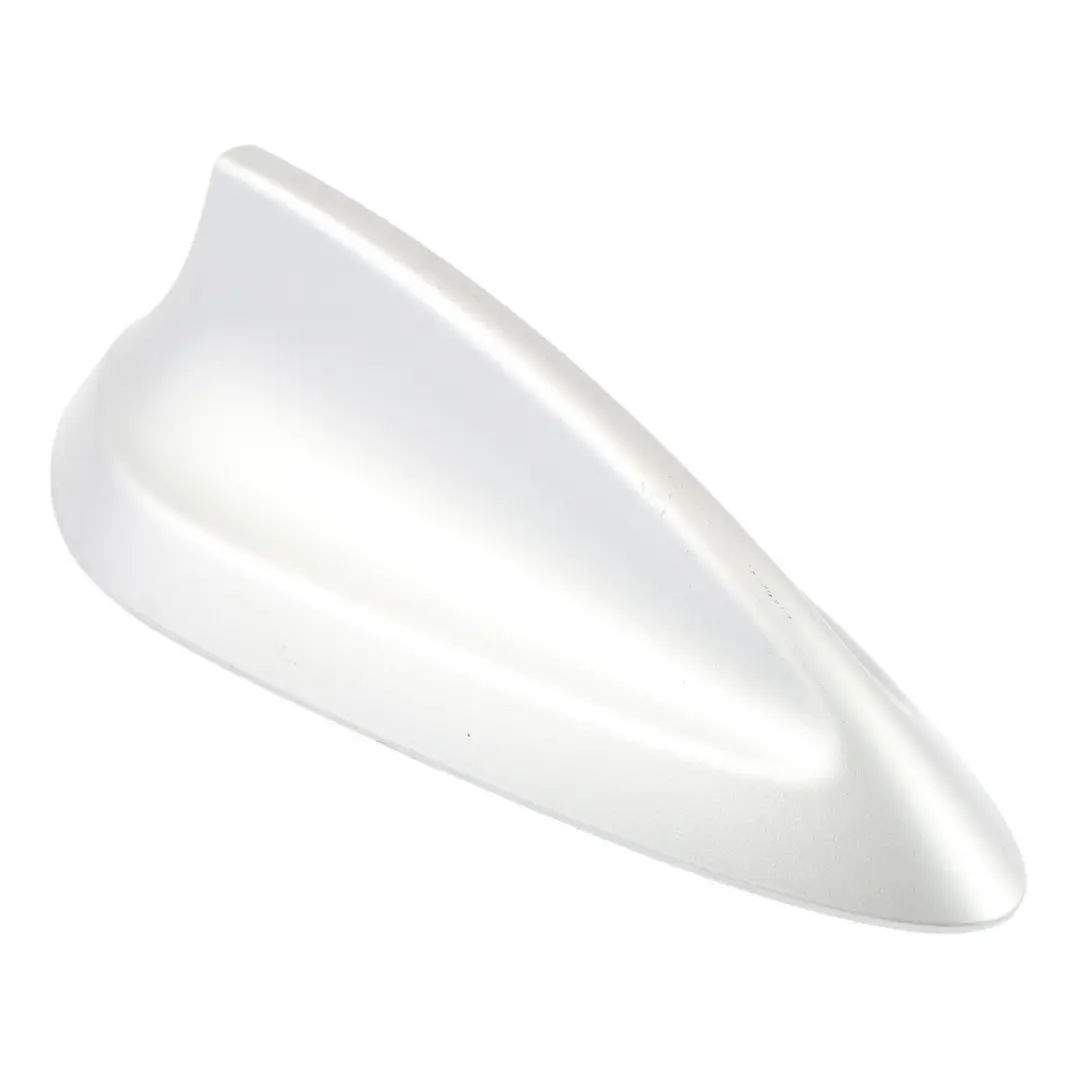 Leer Gehäuse Dach BMW F20 F21 F31 Antenne Glacier Silber Silver - A83 für mit Teilenummer 2218150 Leer Gehäuse Dach BMW F20 F21 F31 Antenne Glacier Silber Silver - A83 - SKU 2218150-GSB2 - Teilenummer 2218150