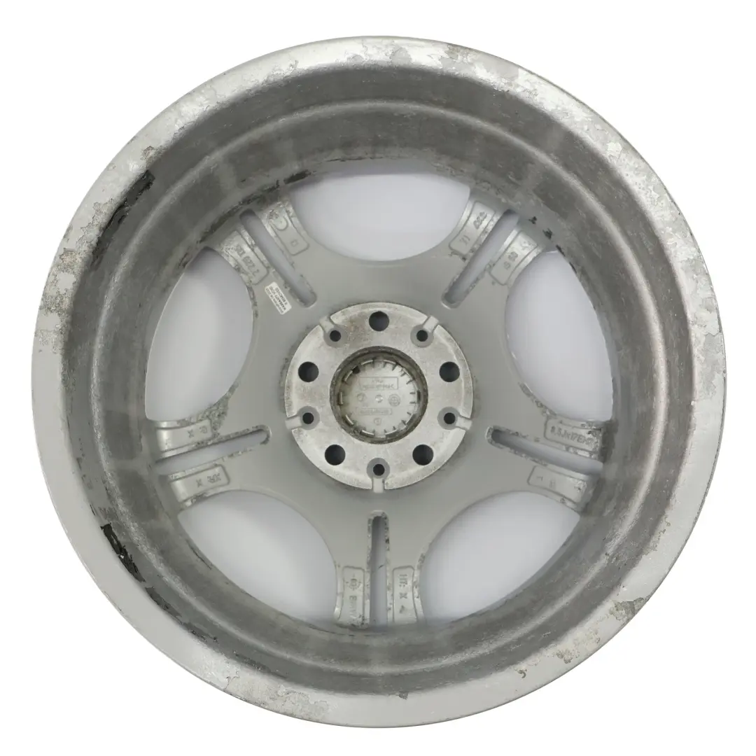 Silber Hinterrad Felge 17" 8,5J ET:50 M Doppelspeiche 68 für BMW E46 mit Teilenummer 2229135 BMW E46 Silber Hinterrad Felge 17" 8,5J ET:50 M Doppelspeiche 68 - SKU 2229135-3 - Teilenummer 2229135