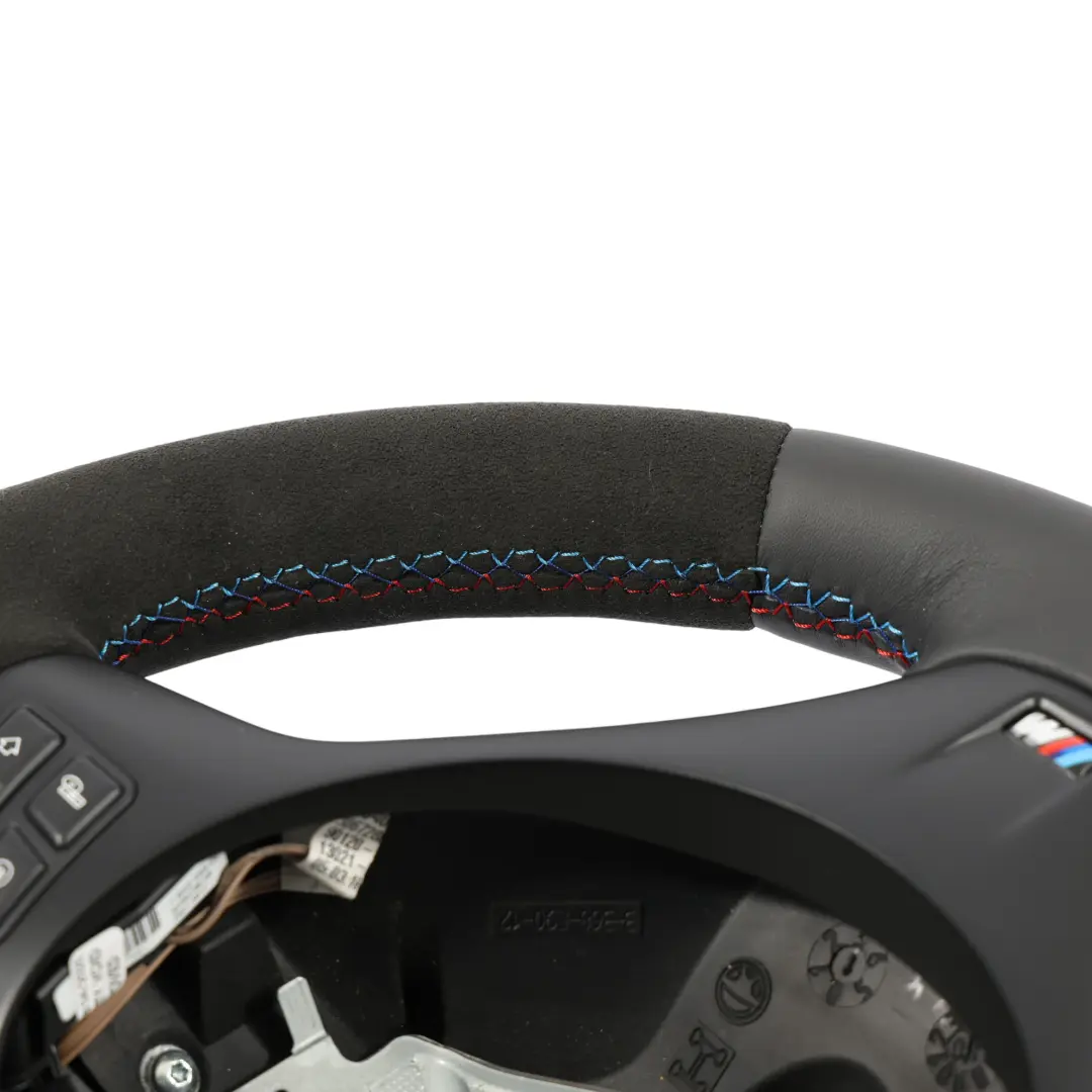 NUEVO Cuero Negro M-Sport Grueso Volante Paddle Shift para BMW E90 E92 E93 M3 con número de pieza 2283738 BMW E90 E92 E93 M3 NUEVO Cuero Negro M-Sport Grueso Volante Paddle Shift - SKU 2283738-2 - Número de pieza 2283738