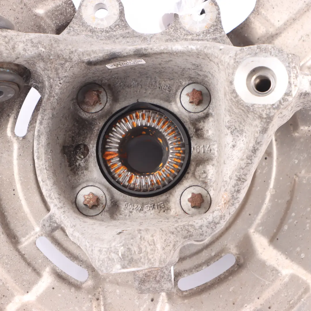Mozzo Portamozzo Cuscinetto Ruota Posteriore Sinistro per BMW F13 con numero di parte 2284145 BMW F13 Mozzo Portamozzo Cuscinetto Ruota Posteriore Sinistro - SKU 2284145 - Numero di parte 2284145