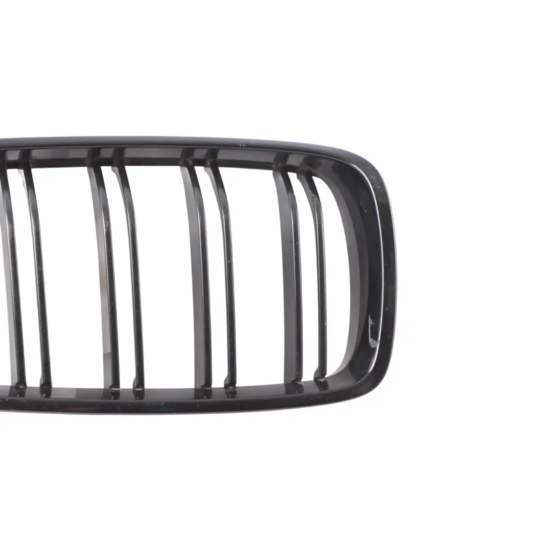 Grill Kidney Black High Gloss Right O/S 8068582 to BMW F80 M3 F82 M4 with Part number 2352812 BMW F80 M3 F82 M4 Grill Kidney Black High Gloss Right O/S 8068582 - SKU 2352812-1 - Part number 2352812