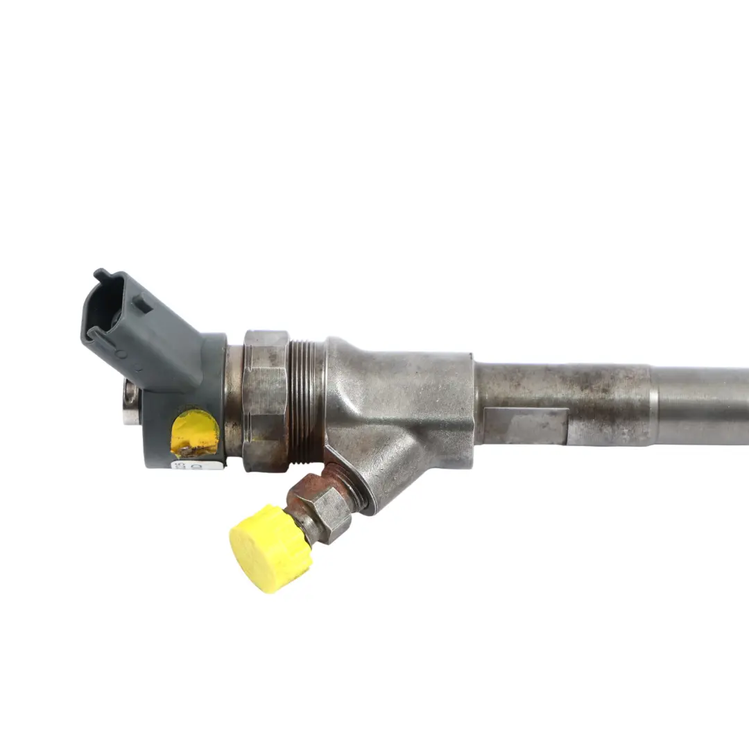 Toyota Yaris 1.4 1NDTV Diesel Fuel Injection Injector Nozzle - SKU 23670-33030 - Part number 23670-33030