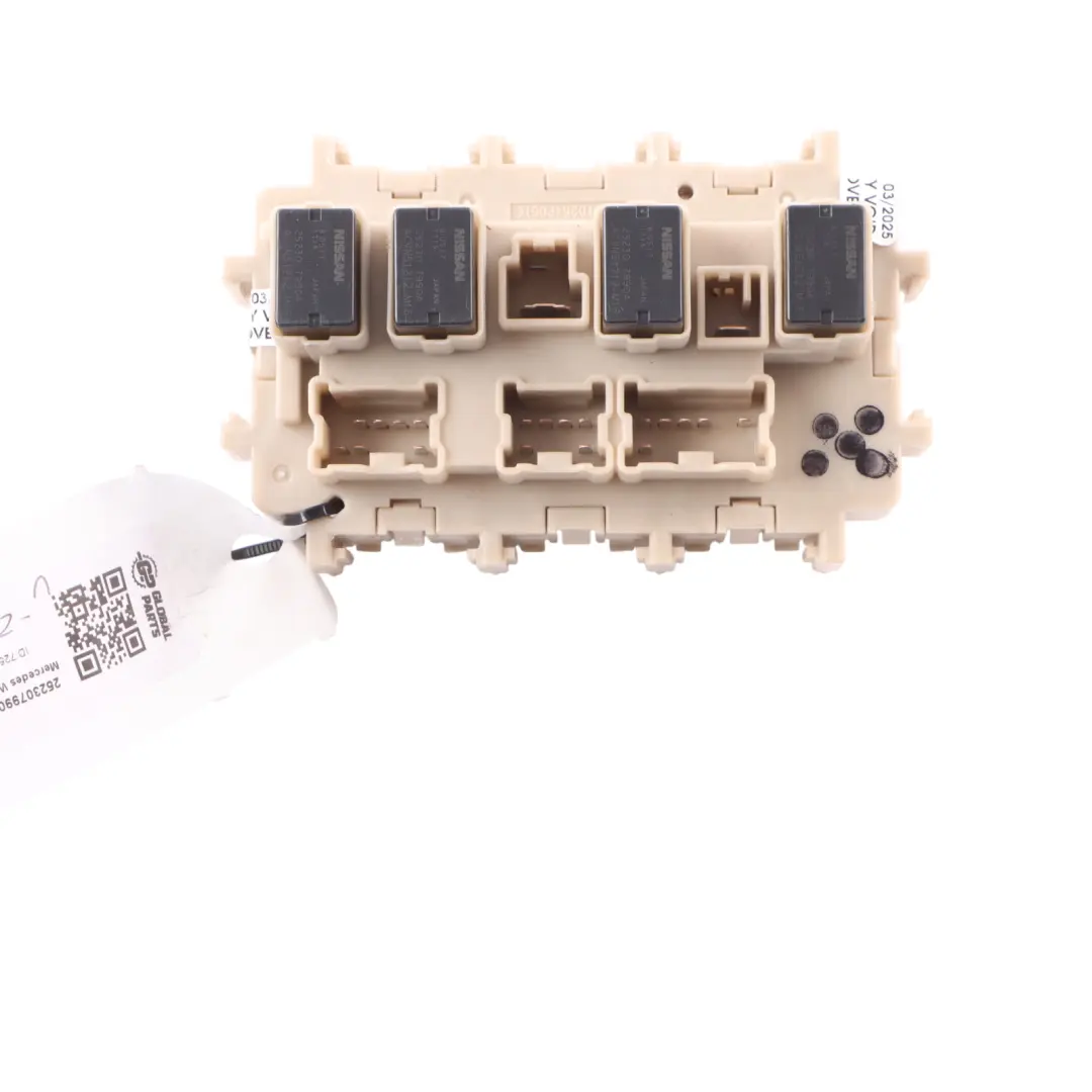 Mercedes W470 Nissan Navara OM699 Diesel Fuse Relay Box - SKU 252307990A - Part number 252307990A