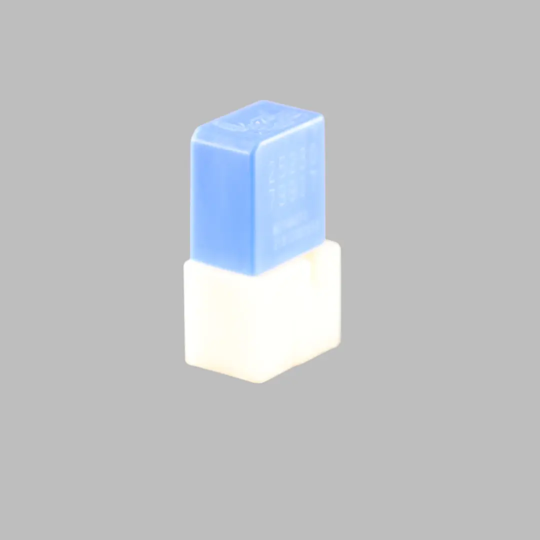 W470 Nissan Navara OM699 Diesel Fog Lights Blue Relay Set to Mercedes with Part number 2523079917 Mercedes W470 Nissan Navara OM699 Diesel Fog Lights Blue Relay Set - SKU 2523079917 - Part number 2523079917