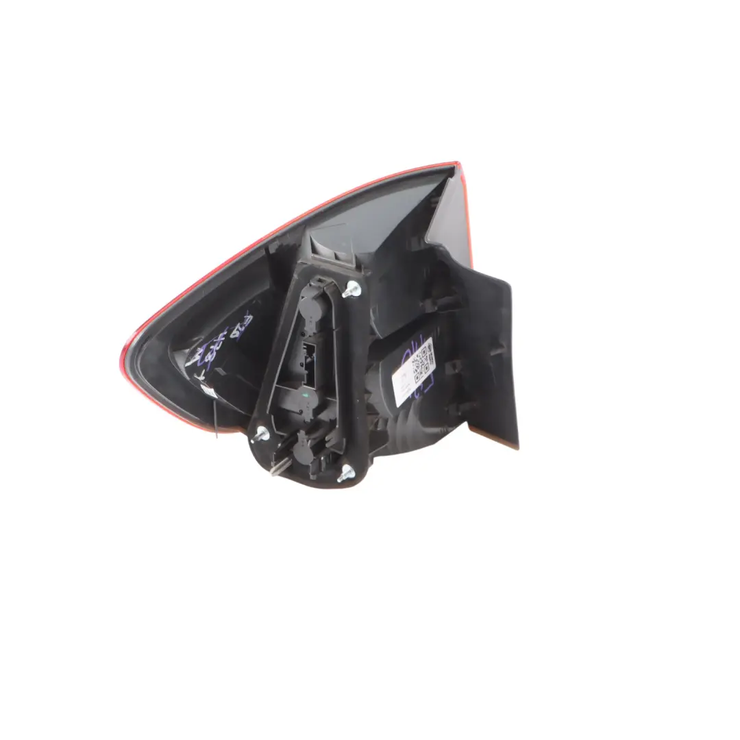 Lampada posteriore BMW X1 E84 Luce nel pannello laterale destro per con numero di parte 2990110 Lampada posteriore BMW X1 E84 Luce nel pannello laterale destro - SKU 2990110-1 - Numero di parte 2990110