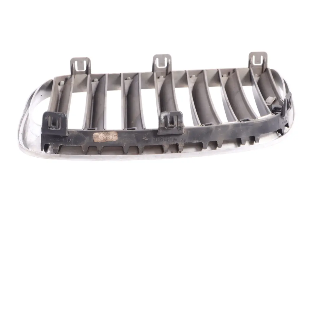 Front Trim Kidney Grille Right O/S Graphitmetallic to BMW E84 with Part number 3420092 BMW E84 Front Trim Kidney Grille Right O/S Graphitmetallic - SKU 3420092 - Part number 3420092