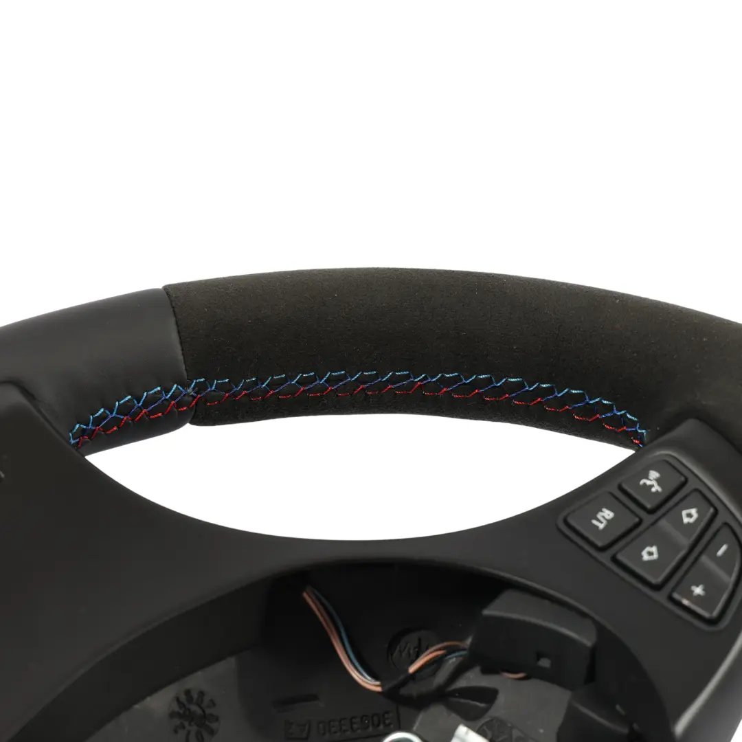 Lenkrad Sportlenkrad Neues Leder / Alcantara Schwarz für BMW X3 E83 M Sport mit Teilenummer 3455483 BMW X3 E83 M Sport Lenkrad Sportlenkrad Neues Leder / Alcantara Schwarz - SKU 3455483 - Teilenummer 3455483