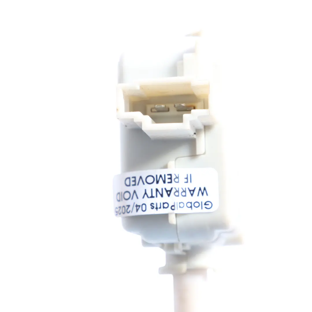 Flap Tank Filler Release Open Cap Actuator Motor A to Audi A6 C6 FL Fuel with Part number 3B0959782 Audi A6 C6 FL Fuel Flap Tank Filler Release Open Cap Actuator Motor A - SKU 3B0959782 - Part number 3B0959782