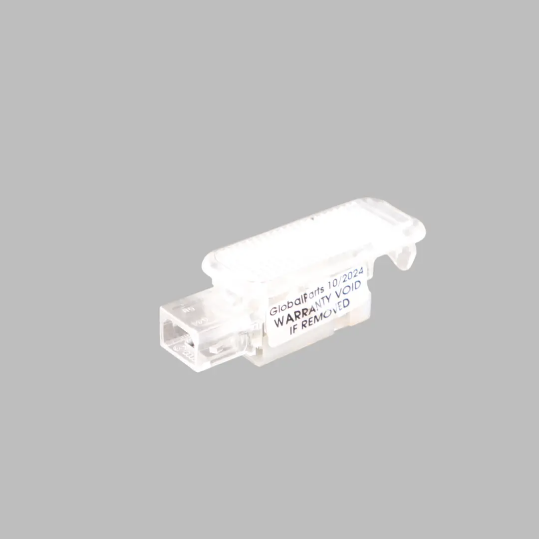 Lampada Luce Interna Vano Piedi Cortesia per Audi A4 B8 A6 C5 Q7 4L A8 4H con numero di parte 4B0947415 Audi A4 B8 A6 C5 Q7 4L A8 4H Lampada Luce Interna Vano Piedi Cortesia - SKU 4B0947415 - Numero di parte 4B0947415