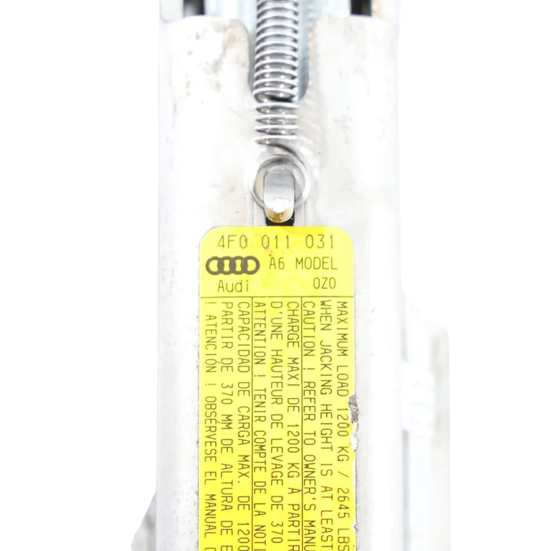 Cric De Levage Outil Levage De Roue D'Urgence pour Audi A6 C6 à propos du numéro de pièce 4F0011031 Audi A6 C6 Cric De Levage Outil Levage De Roue D'Urgence - SKU 4F0011031 - Numéro de pièce 4F0011031