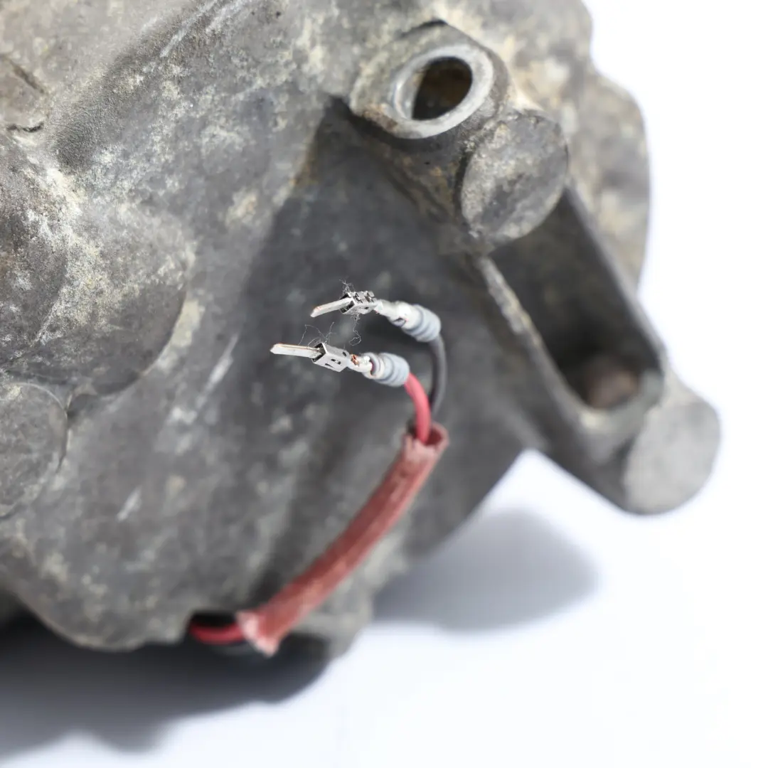 Pompe Climatisation Audi A4 B7 S6 C6 A8 D4 Compresseur A/C pour à propos du numéro de pièce 4F0260805L Pompe Climatisation Audi A4 B7 S6 C6 A8 D4 Compresseur A/C - SKU 4F0260805L - Numéro de pièce 4F0260805L