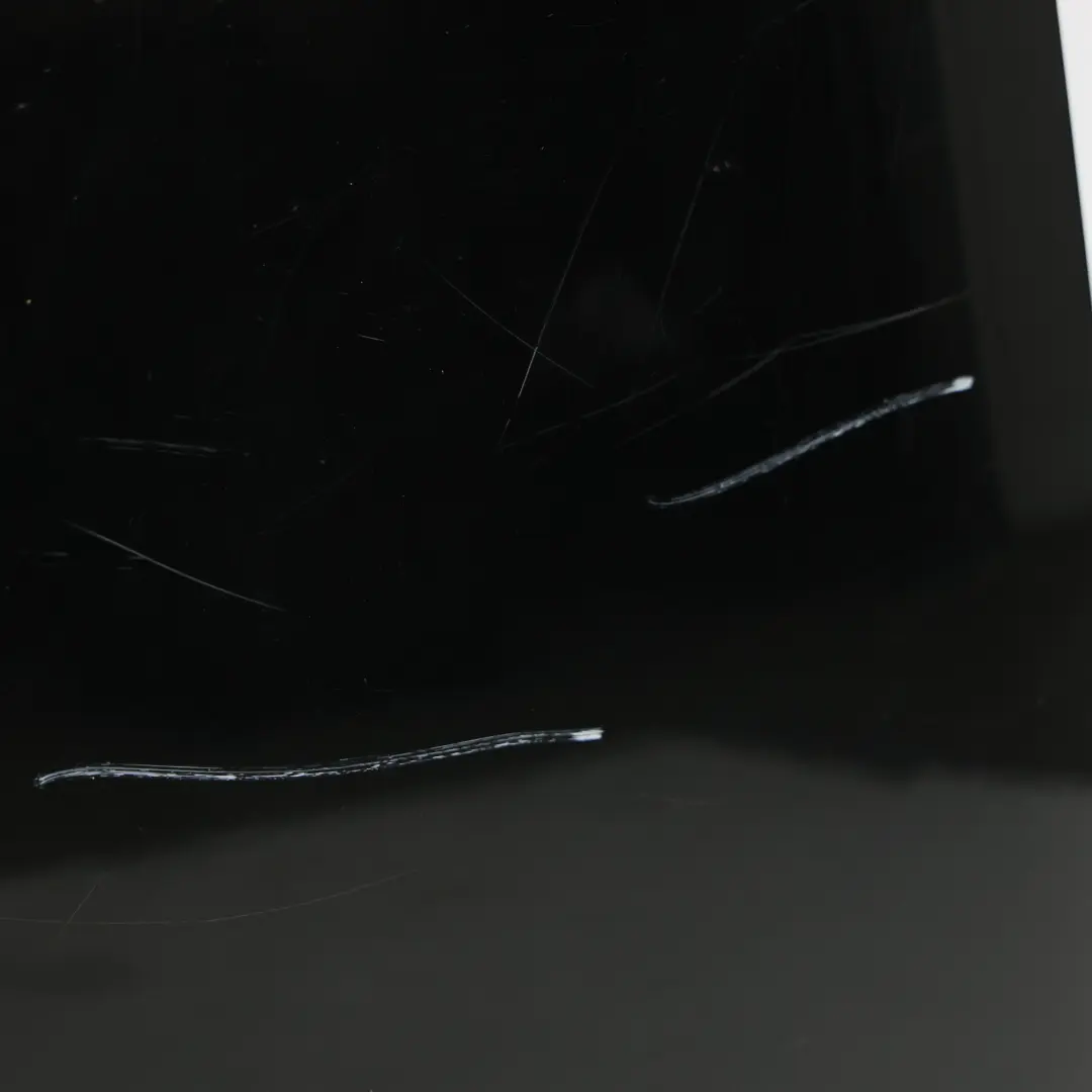 Maska Pokrywa Silnika Brilliant Black Czarny Metalik - Y9B do Audi A6 C6 o numerze 4F0823029F Audi A6 C6 Maska Pokrywa Silnika Brilliant Black Czarny Metalik - Y9B - SKU 4F0823029F-BBL - Numer Części 4F0823029F