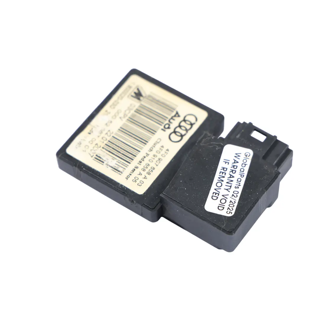 Kupplungs Pedalsteuerung Sensor Schalter für Audi A6 C6 mit Teilenummer 4F0907658A Audi A6 C6 Kupplungs Pedalsteuerung Sensor Schalter - SKU 4F0907658A - Teilenummer 4F0907658A