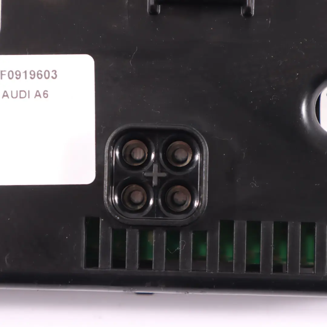 Tableau De Bord De Navigation Multimédia pour Audi A6 C6 à propos du numéro de pièce 4F0919603 Audi A6 C6 Tableau De Bord De Navigation Multimédia - SKU 4F0919603 - Numéro de pièce 4F0919603