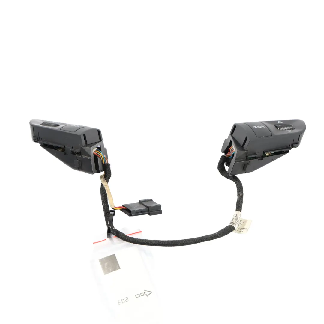 Steering Wheel Multifunction Control Switch Button Set to Audi A3 8P with Part number 4F0951527F Audi A3 8P Steering Wheel Multifunction Control Switch Button Set - SKU 4F0951527F - Part number 4F0951527F