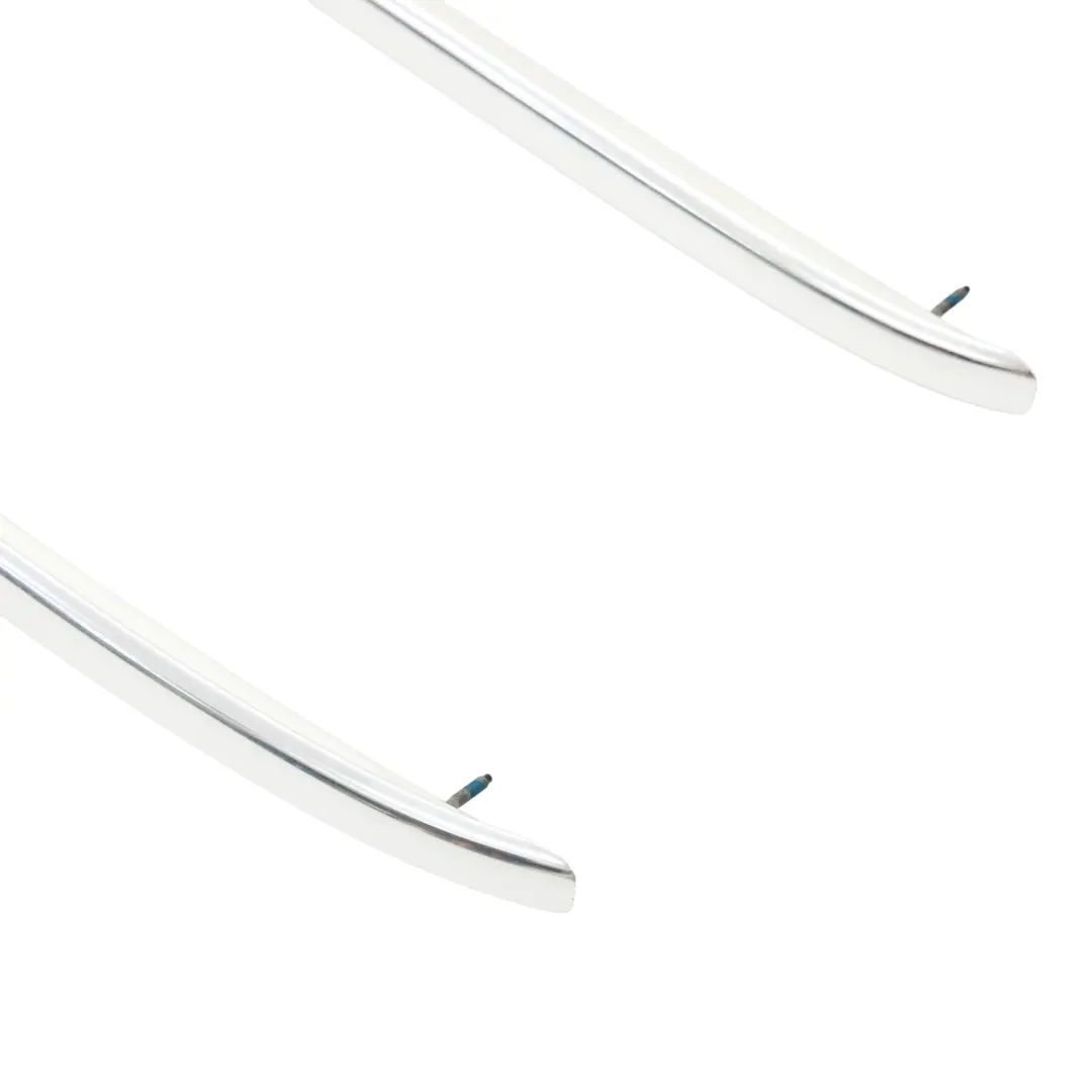 Jeu De Barres De Toit Audi A6 C6 Gauche Droite Garniture Chromée pour à propos du numéro de pièce 4F9860021J Jeu De Barres De Toit Audi A6 C6 Gauche Droite Garniture Chromée - SKU 4F9860021J - Numéro de pièce 4F9860021J