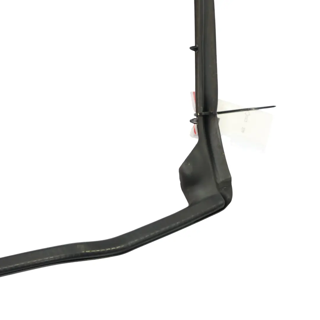 Joint Porte Arrière Caoutchouc Inférieur Droit Extérieur pour Audi A6 C7 à propos du numéro de pièce 4G0839718A Audi A6 C7 Joint Porte Arrière Caoutchouc Inférieur Droit Extérieur - SKU 4G0839718A - Numéro de pièce 4G0839718A