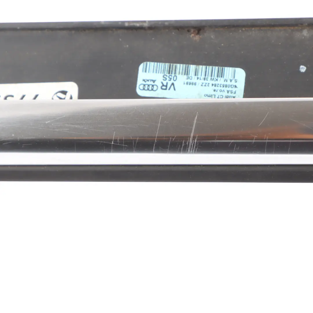 Door Seal Moulding Strip Cover Front Right O/S to Audi A6 S6 C7 4G with Part number 4G0853284 Audi A6 S6 C7 4G Door Seal Moulding Strip Cover Front Right O/S - SKU 4G0853284 - Part number 4G0853284