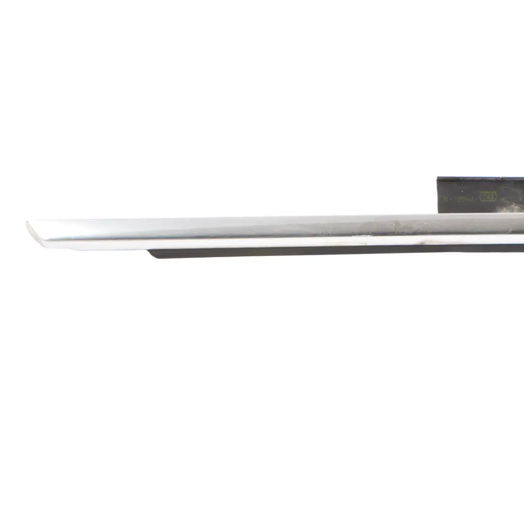 Moldura De Puerta Delantera Cromada Derecha para Audi A6 S6 C7 4G con número de pieza 4G0853284 Audi A6 S6 C7 4G Moldura De Puerta Delantera Cromada Derecha - SKU 4G0853284 - Número de pieza 4G0853284
