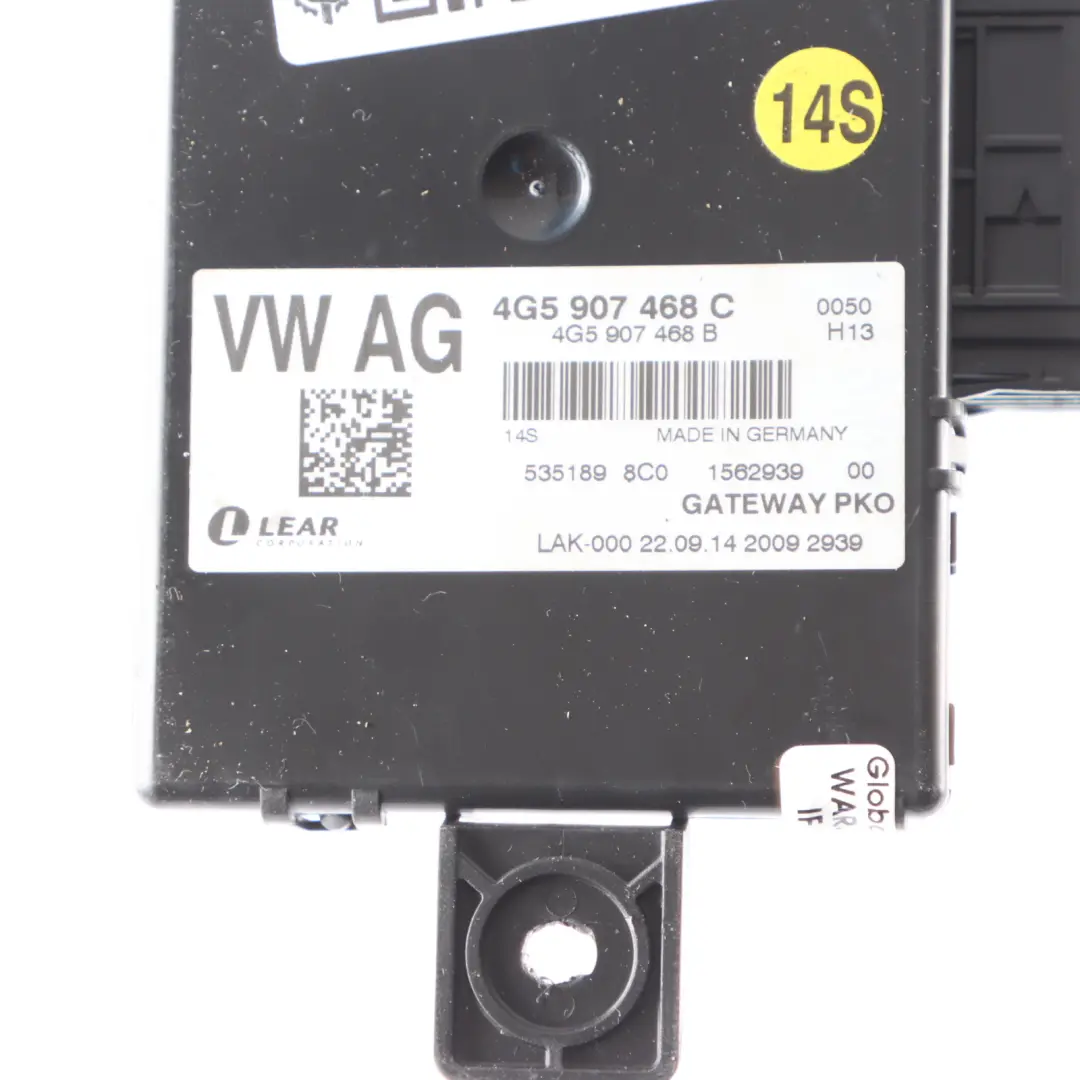 Gateway Interface Electrical Control Unit Module ECU to Audi A6 C7 with Part number 4G5907468C Audi A6 C7 Gateway Interface Electrical Control Unit Module ECU - SKU 4G5907468C - Part number 4G5907468C