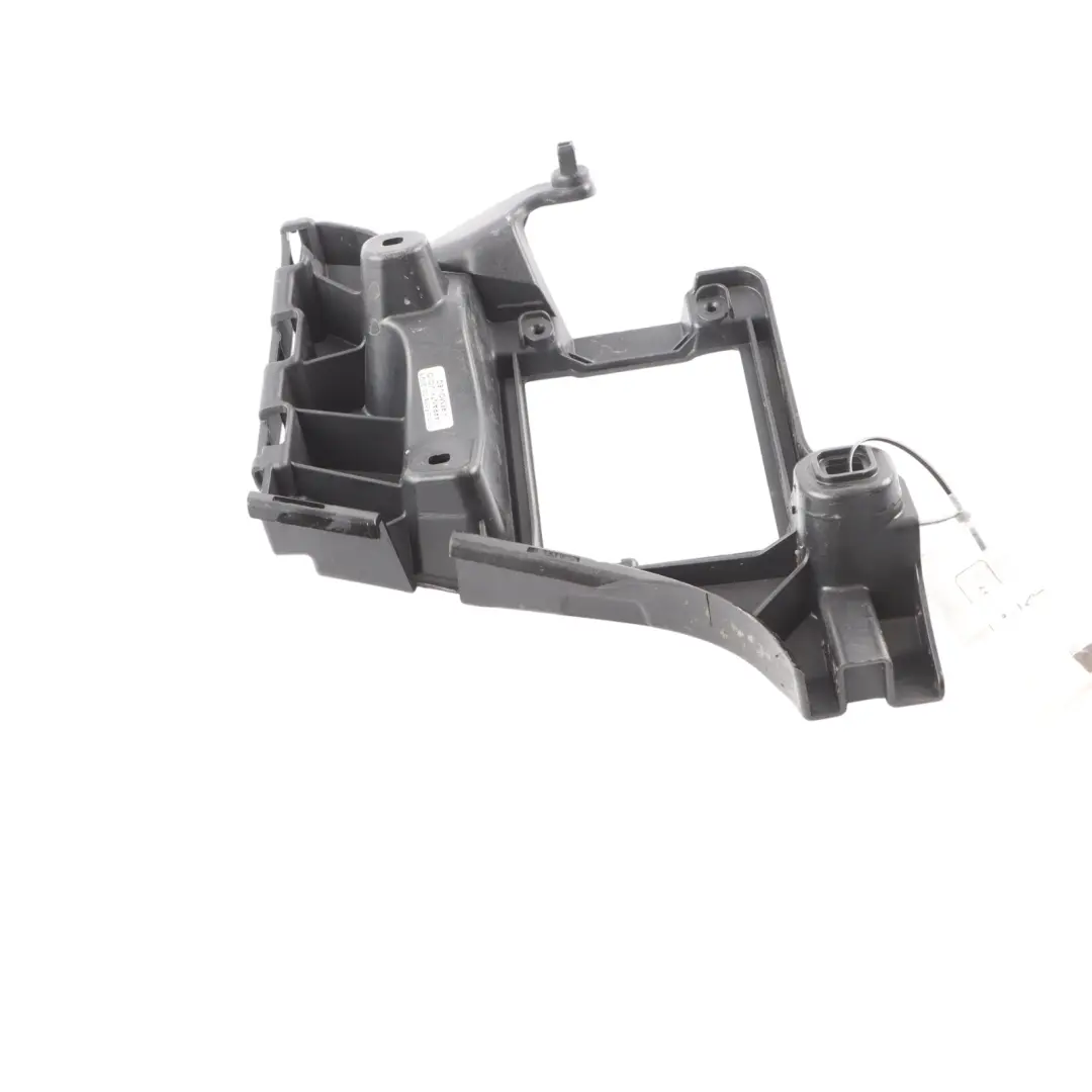 Bumper Bracket Guide Mount Left N/S to Audi A6 C7 Rear with Part number 4G9807393 Audi A6 C7 Rear Bumper Bracket Guide Mount Left N/S - SKU 4G9807393 - Part number 4G9807393