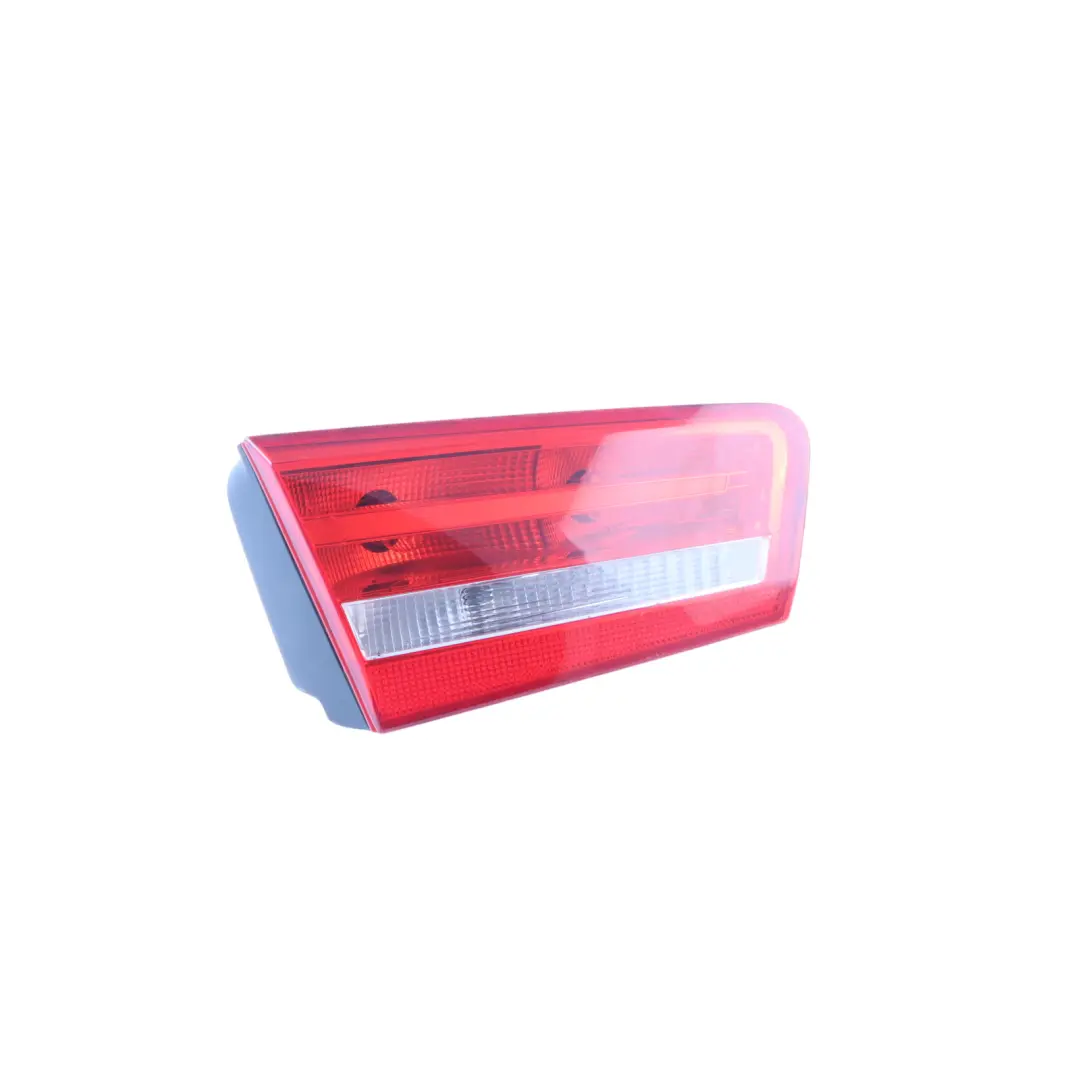 Bootlid Inner Light Lamp Left N/S to Audi A6 C7 Rear Tailgate Hatch with Part number 4G9945093 Audi A6 C7 Rear Tailgate Hatch Bootlid Inner Light Lamp Left N/S - SKU 4G9945093 - Part number 4G9945093