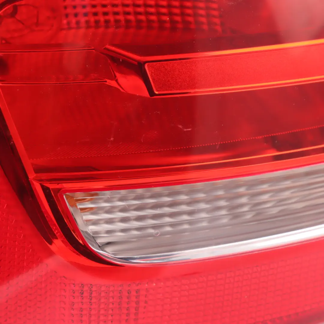 Side Panel Fender Outer Light Lamp LED Left N/S to Audi A6 C7 Avant Rear with Part number 4G9945095 Audi A6 C7 Avant Rear Side Panel Fender Outer Light Lamp LED Left N/S - SKU 4G9945095 - Part number 4G9945095