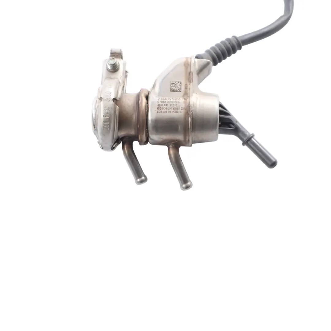 Adblue Injector to Audi A6 C7 A8 4H 3.0 TDI Diesel Engine SCR with Part number 4H0131113E Audi A6 C7 A8 4H 3.0 TDI Diesel Engine SCR Adblue Injector - SKU 4H0131113E - Part number 4H0131113E