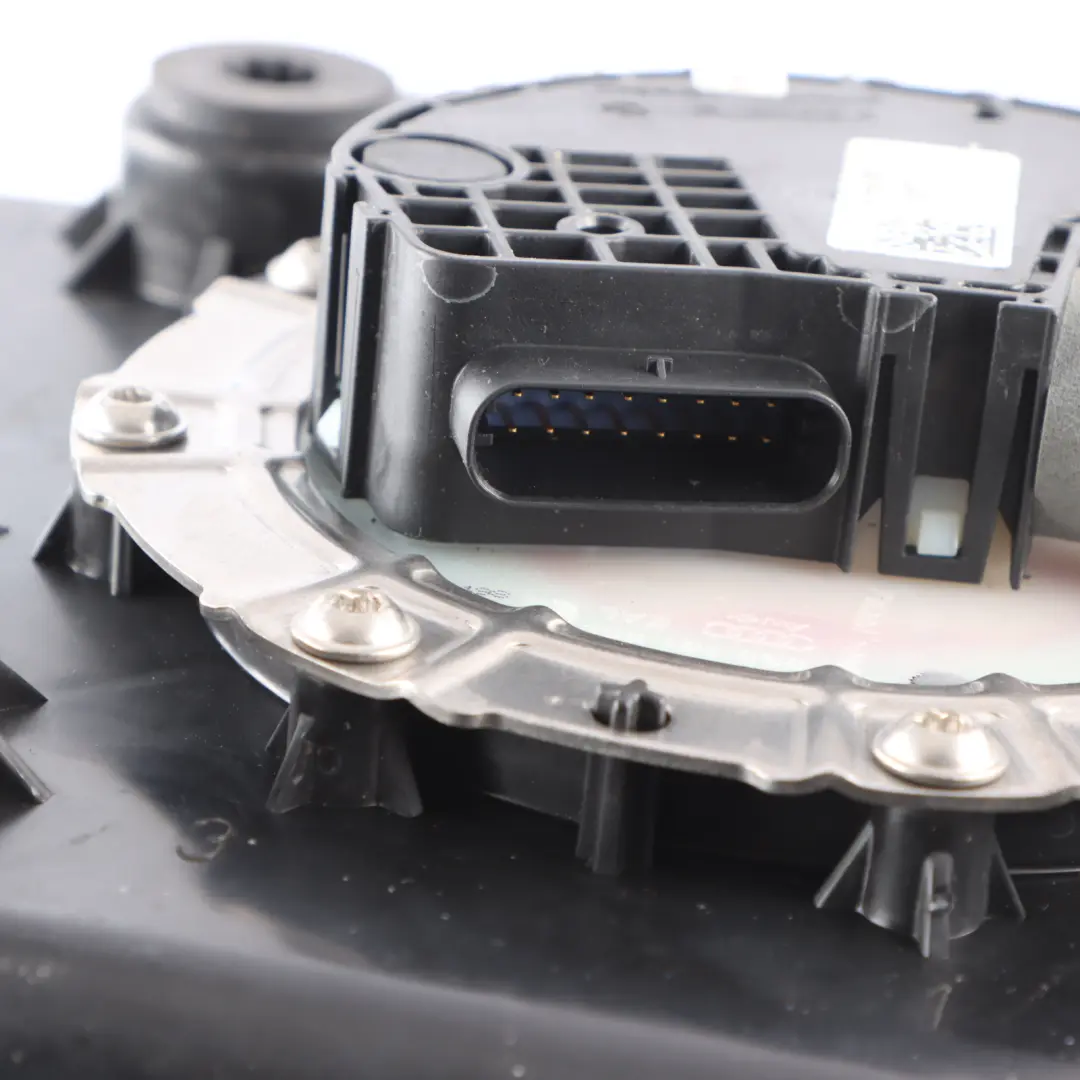  Réservoir AdBlue Audi A8 D4 3.0 TDI Additif - SKU 4H0131877L - Numéro de pièce 4H0131877L