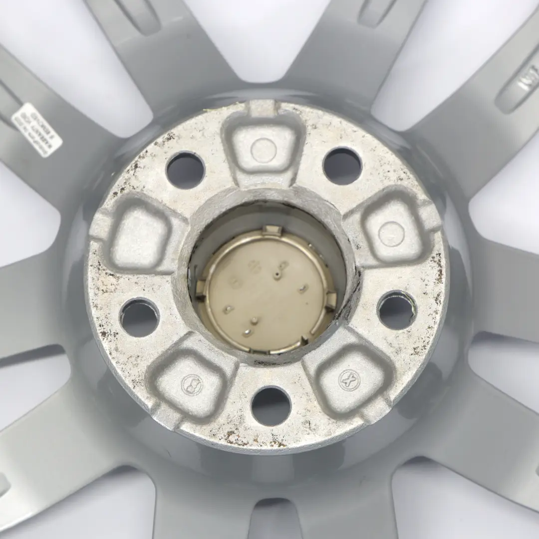Rim Audi A7 C7 4G A8 4H Silver Alloy 20" 9J ET:37 Star Spoke to Wheel with Part number 4H0601025BS Wheel Rim Audi A7 C7 4G A8 4H Silver Alloy 20" 9J ET:37 Star Spoke - SKU 4H0601025BS-4 - Part number 4H0601025BS