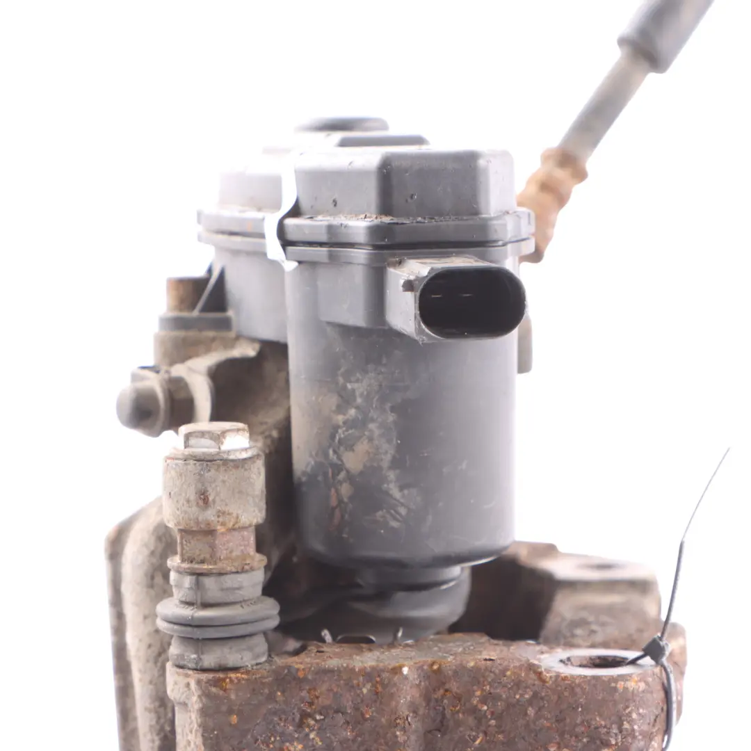 Bremssattel Audi A8 4H Hinterradbremsanlage Links für mit Teilenummer 4H0615403 Bremssattel Audi A8 4H Hinterradbremsanlage Links - SKU 4H0615403 - Teilenummer 4H0615403