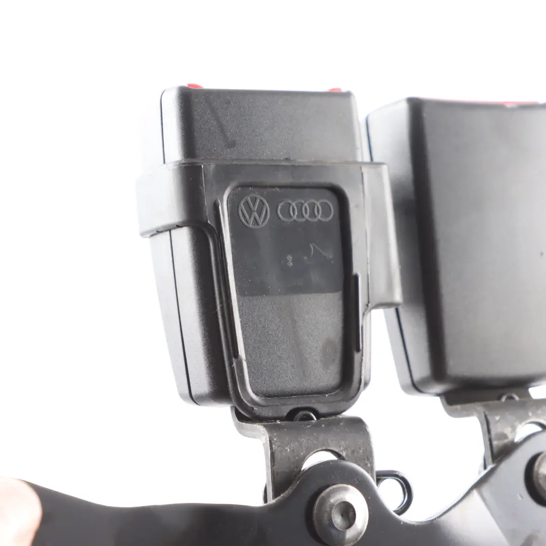 Audi A8L 4H Rear Seat Belt Centre Seatbelt Buckle Black Right - SKU 4H0857740 - Part number 4H0857740