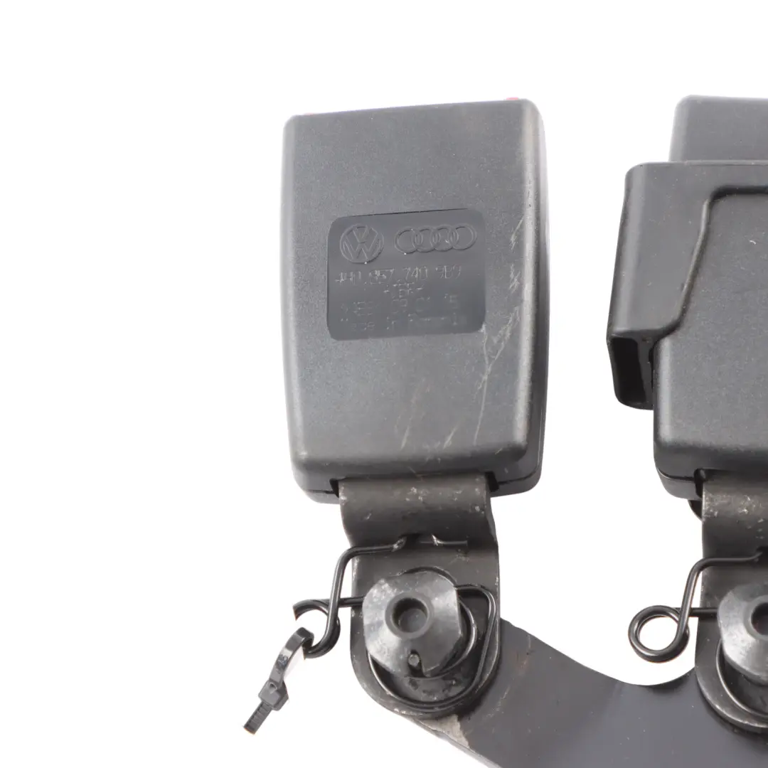 A8L 4H Hebilla Cinturón Seguridad Central Trasero Negro Derecho para Audi con número de pieza 4H0857740 Audi A8L 4H Hebilla Cinturón Seguridad Central Trasero Negro Derecho - SKU 4H0857740 - Número de pieza 4H0857740