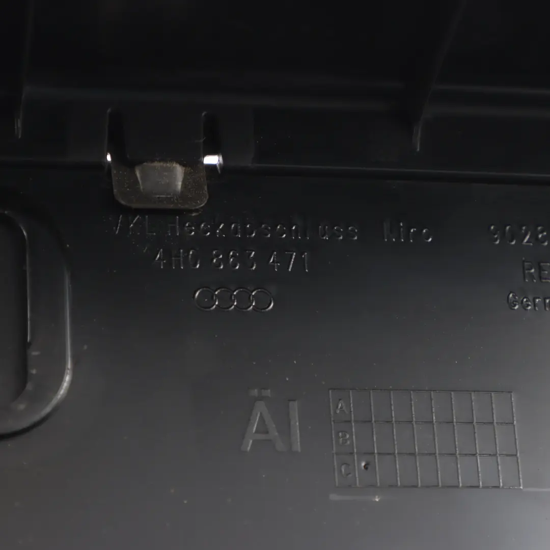 Listwa Osłona Progu Bagaznika Chrom do Audi A8 4D o numerze 4H0863471 Audi A8 4D Listwa Osłona Progu Bagaznika Chrom - SKU 4H0863471 - Numer Części 4H0863471