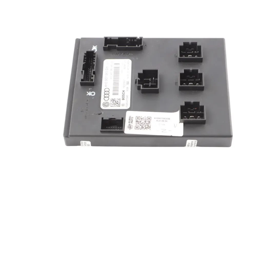 Moduł Komfortu Nadwozia BCM1 ECU do Audi A5 8T o numerze 4H0907063DB Audi A5 8T Moduł Komfortu Nadwozia BCM1 ECU - SKU 4H0907063DB - Numer Części 4H0907063DB