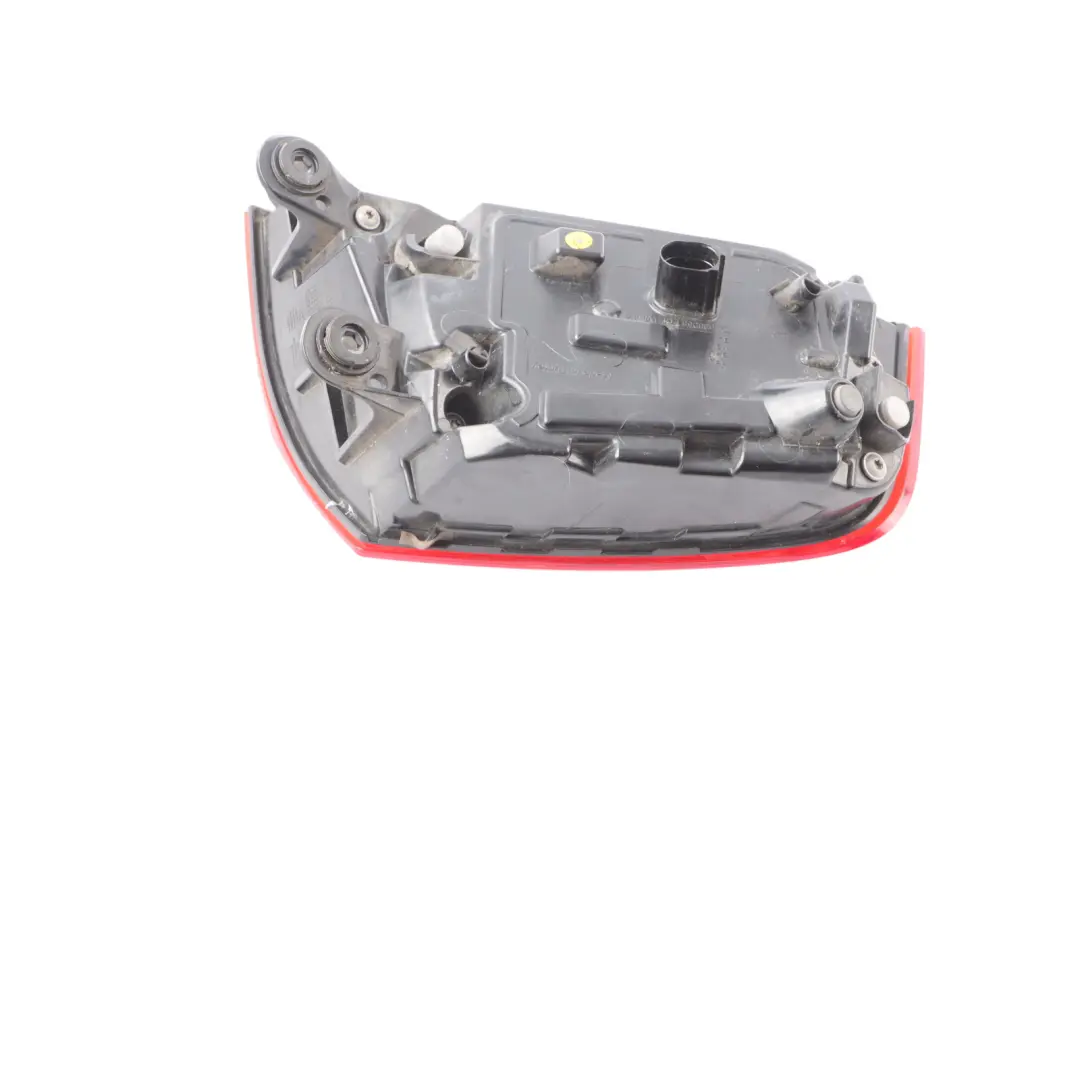 Lampa LED Tylna Tył Prawa do Audi A8 D4 o numerze 4H0945096K Audi A8 D4 Lampa LED Tylna Tył Prawa - SKU 4H0945096K - Numer Części 4H0945096K