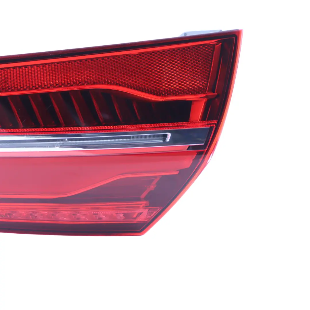 Audi A8 D4 Parafango Posteriore Fanale Esterno LED Destra - SKU 4H0945096K - Numero di parte 4H0945096K
