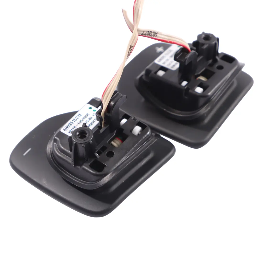 Palettes Changement Vitesse Au Volant Tiptronic Minus Plus pour Audi A8 4H à propos du numéro de pièce 4H0951523E Audi A8 4H Palettes Changement Vitesse Au Volant Tiptronic Minus Plus - SKU 4H0951523E-2 - Numéro de pièce 4H0951523E