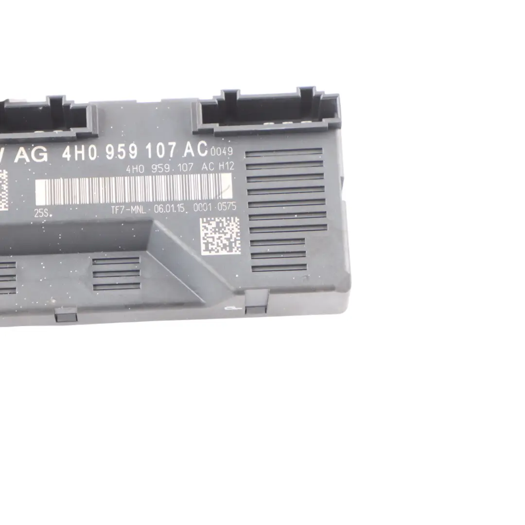 Audi A8 4D Moduł Sterujący Podnośnikiem Klapy Bagażnika - SKU 4H0959107AC - Numer Części 4H0959107AC