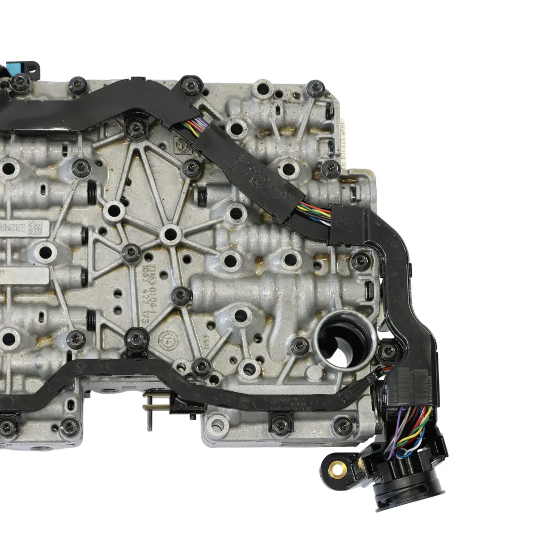 Mechatronika Skrzyni Automatycznej NWJ do Audi A8 D4 3.0 TDI o numerze 4H1927158CL Audi A8 D4 3.0 TDI Mechatronika Skrzyni Automatycznej NWJ - SKU 4H1927158CL - Numer Części 4H1927158CL