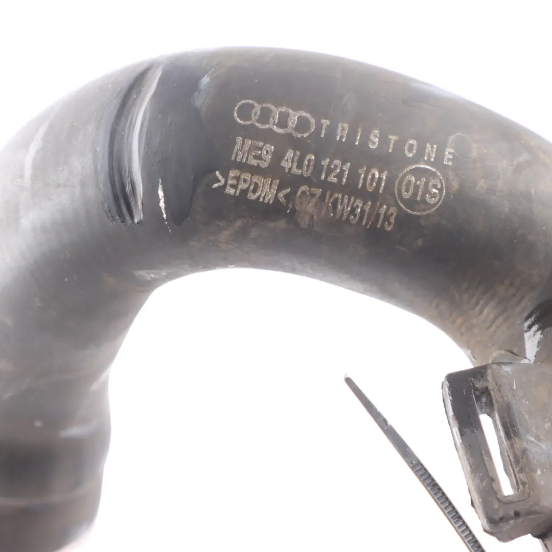 Coolant Water Hose Line Tube Pipe to Audi Q7 4L 3.0 TDI with Part number 4L0121101 Audi Q7 4L 3.0 TDI Coolant Water Hose Line Tube Pipe - SKU 4L0121101 - Part number 4L0121101