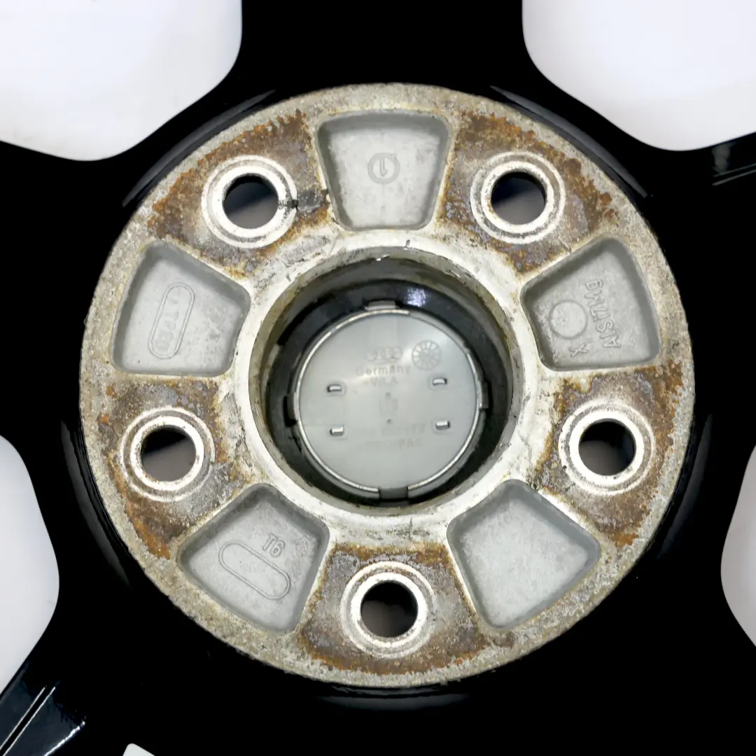 Grey Wheel Alloy Rim 20" 9J ET:60 Star Spoke to Audi Q7 4L with Part number 4L0601025H Audi Q7 4L Grey Wheel Alloy Rim 20" 9J ET:60 Star Spoke - SKU 4L0601025H-8 - Part number 4L0601025H