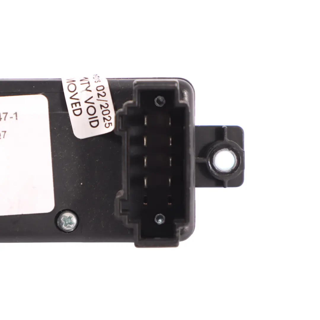 Front Seat Control Regulator Switch Button Panel Left N/S to Audi Q7 4L with Part number 4L0959747 Audi Q7 4L Front Seat Control Regulator Switch Button Panel Left N/S - SKU 4L0959747-1 - Part number 4L0959747