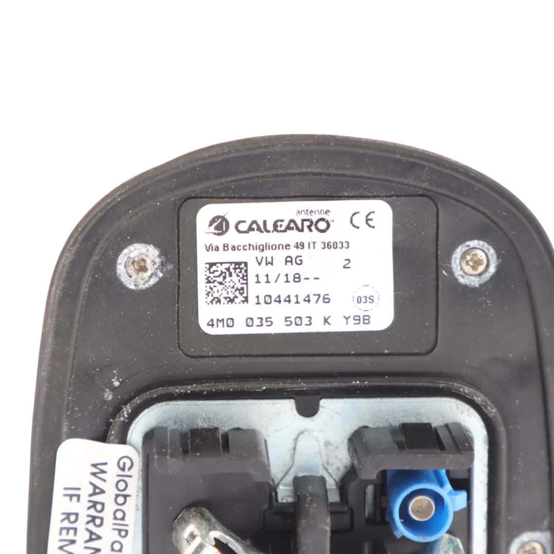 Roof Antenna Audi A4 B9 Aerial Shark Brilliant Black Metallic - Y9B to with Part number 4M0035503K Roof Antenna Audi A4 B9 Aerial Shark Brilliant Black Metallic - Y9B - SKU 4M0035503K-BBL - Part number 4M0035503K